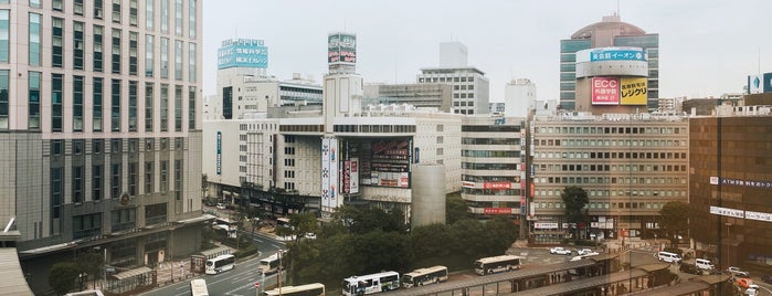 横浜駅西口 ロータリー is one of 横浜西口.