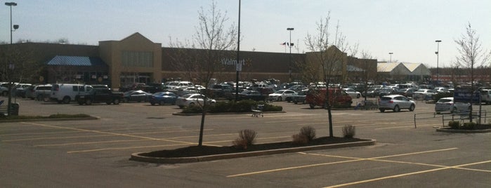 Walmart Supercenter is one of My Places.