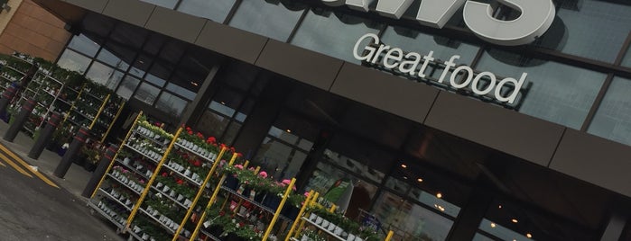 Loblaws is one of Ottawa Grocery Stores.