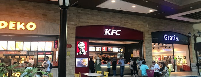 KFC is one of Lugares favoritos de Taner.
