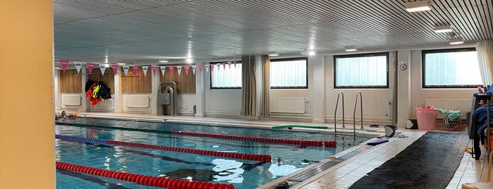 Kilon uimahalli is one of Swimming pools, uimahallit.