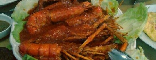 Olde Malaya Recipe, (Udang Galah & Ayam Kampung) is one of Makan @ Bangi/Kajang (Kajang) #1.