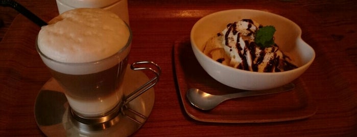 シックスプラスカフェ is one of Top picks for Cafés.