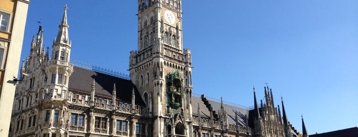 マリエン広場 is one of Munich.