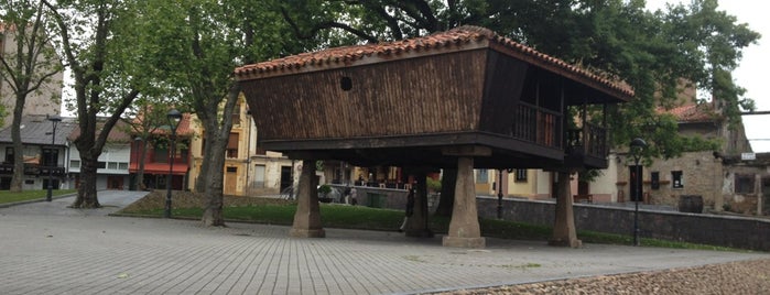 Parque del Carbayedo is one of Tempat yang Disukai Babbo.