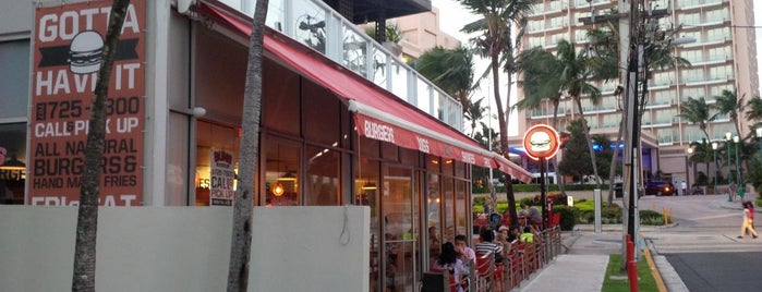Buns Burger Shop is one of San Juan.