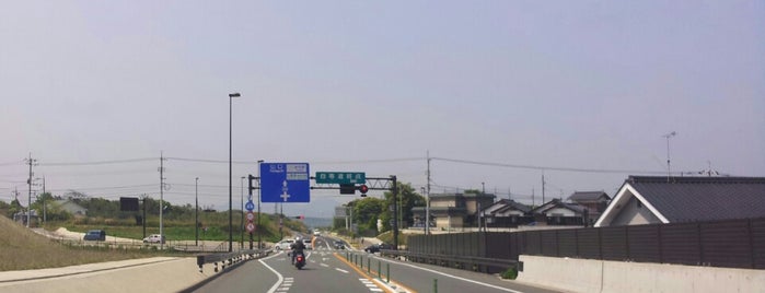 久城IC is one of 山陰自動車道.