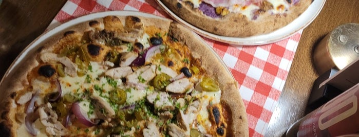 Double Zero Pizzeria is one of Kübra'nın Beğendiği Mekanlar.