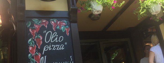 Olio Pizza is one of สถานที่ที่ Kübra ถูกใจ.