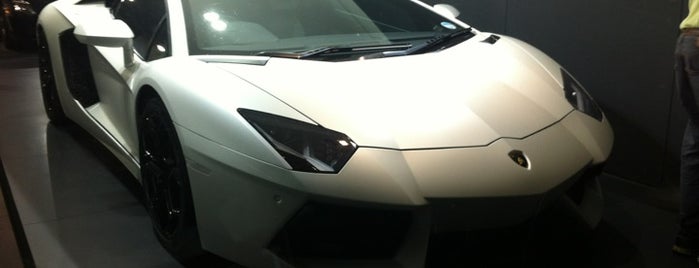 Lamborghini London is one of Londres/2012.