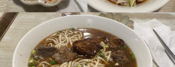 玖伍牛肉麵 is one of TPE foodies.
