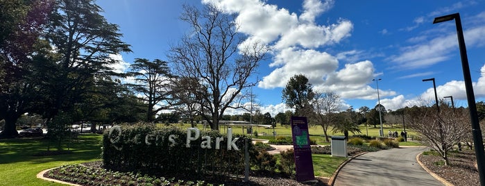 Queens Park is one of Toowoomba.
