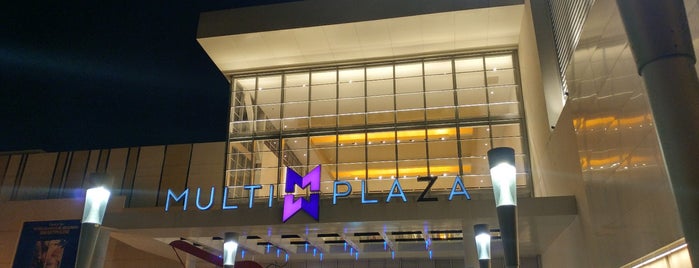 Multiplaza is one of Lugares favoritos de Carolina.