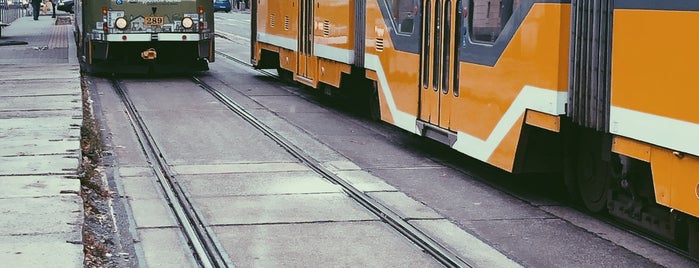 Dvořákova (tram) is one of Plzeňské tramvajové zastávky.
