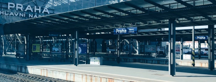 Praha hlavní nádraží is one of Prague.