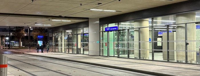 H Hauptbahnhof Ost is one of WienTramEdit.