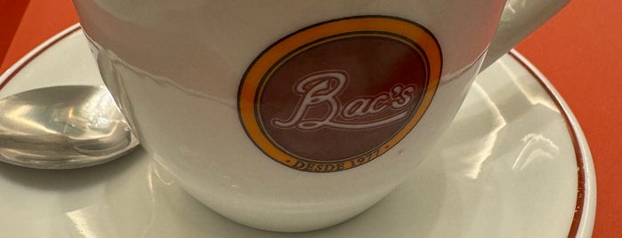 Bac's is one of comida.