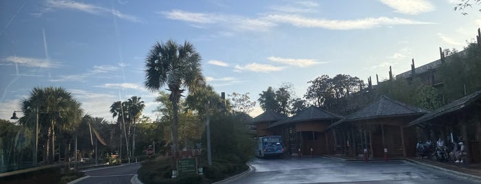 Kidani Village Bus Stop is one of Disney World.