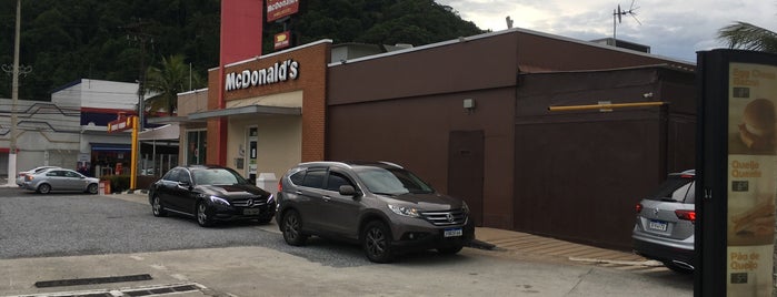 McDonald's is one of Guarujá, SP.