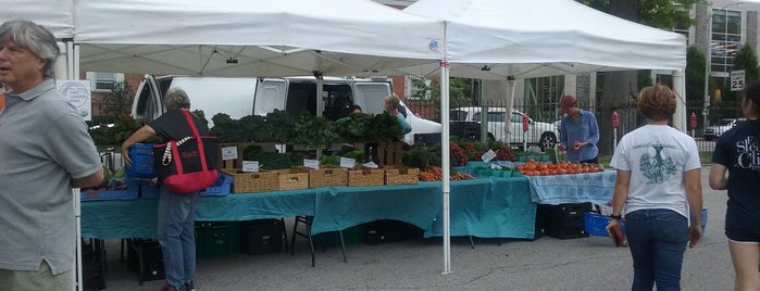 Bryn Mawr Farmers Market is one of The Great Outdoors.