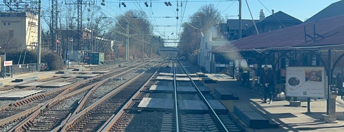 SEPTA Bryn Mawr Station is one of AMTRAK.