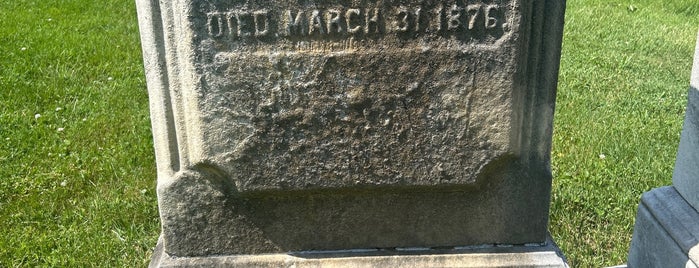Laurel Hill Cemetery is one of Philadelphia.