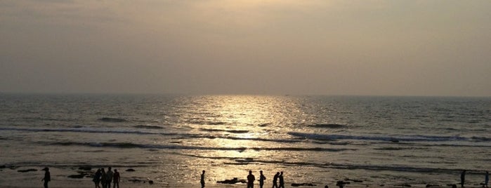 Calangute Beach is one of Goa's places.