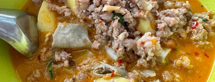 Khun Sri Pattaya is one of food.
