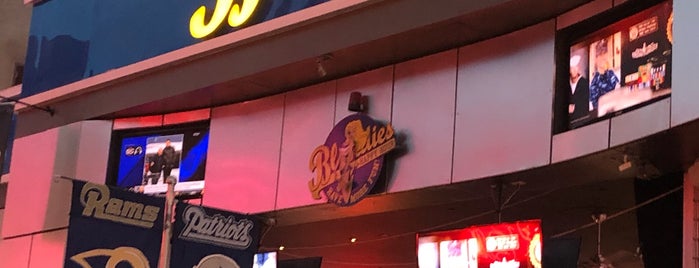 Blondies Sports Bar & Grill is one of Las Vegas.