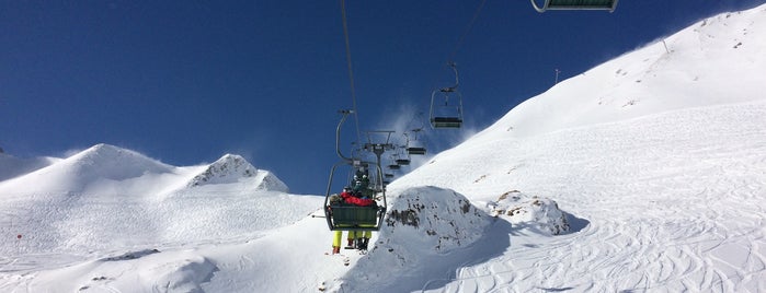 Ski Arlberg Madlochbahn is one of Lifts in Lech & Zürs.