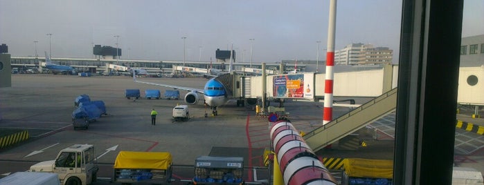 KLM Flight KL1701 [AMS - MAD] is one of Kevinさんのお気に入りスポット.