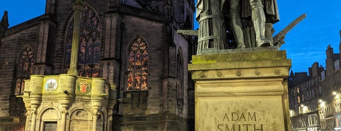 Adam Smith Statue is one of Scotland May'17.