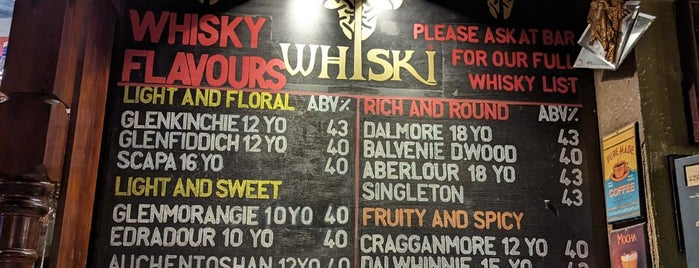Whiski Bar & Restaurant is one of Whisky Bar Crawl in Edinburgh.