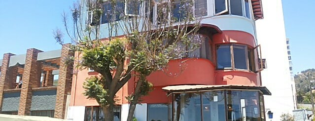 Casa Museo La Sebastiana is one of Valparaíso.