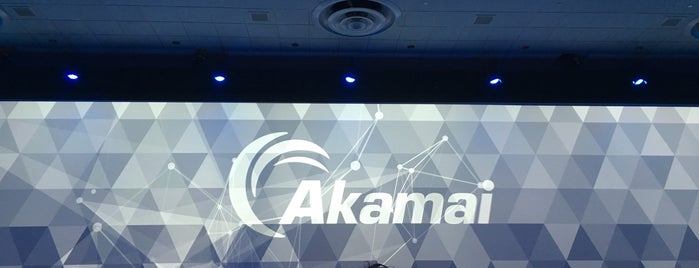 Akamai Edge 2015 is one of Tempat yang Disukai Julia.