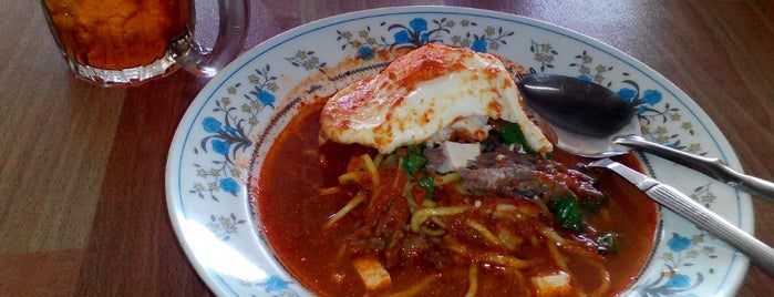 Mee Bandung Muar Hj Zainuddin Bahrom is one of Makan @  Melaka/N9/Johor #8.