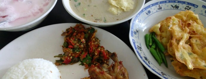 Rumah Betawi - Soto Betawi is one of to-do list.