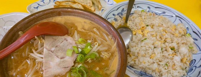 ポンポン亭 本店 is one of 福岡未訪ラーメン.