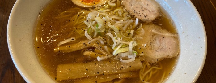 Ramen Shishi is one of punの”麺麺メ麺麺”.