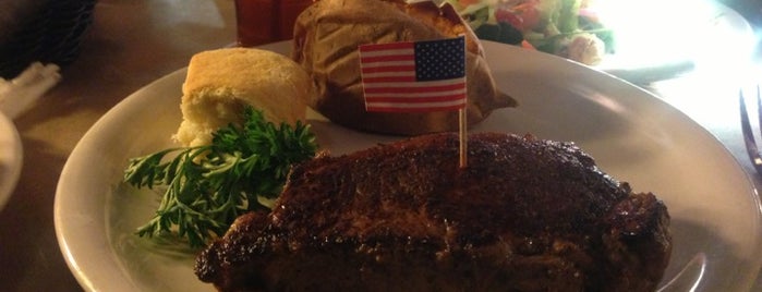 Ted's Montana Grill is one of Lugares favoritos de LaTresa.