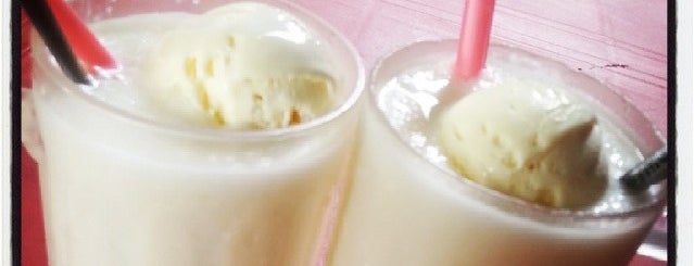 Klebang Original Coconut Milk Shake is one of Good Food in Malacca, Malaysia.