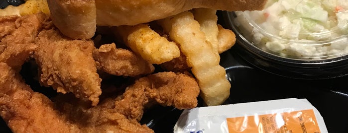 Zaxby's Chicken Fingers & Buffalo Wings is one of Top picks for Wings Joints.