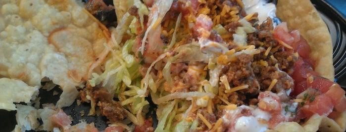 Taco John's is one of สถานที่ที่ Sin City ถูกใจ.