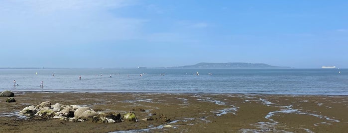 Seapoint Beach is one of Monkstown.