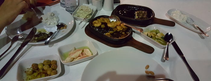 Tenedos Balık Restaurant is one of Turkay 님이 좋아한 장소.