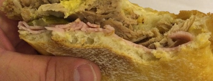 Sara Lee Sandwich Shoppe is one of Maximum's Saved Places.