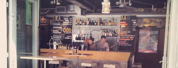 Kraken Rum Bar is one of Galicia.