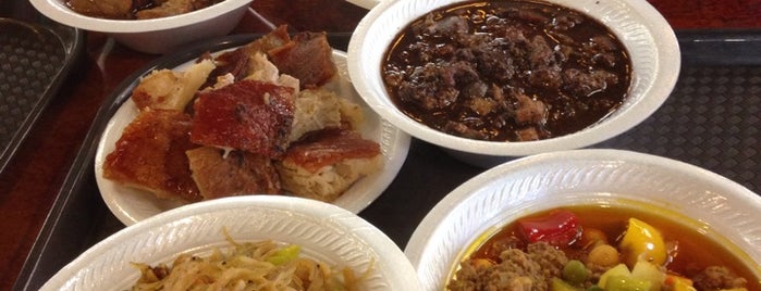 PALAYOK Filipino Cuisine is one of Lugares favoritos de Bryan.