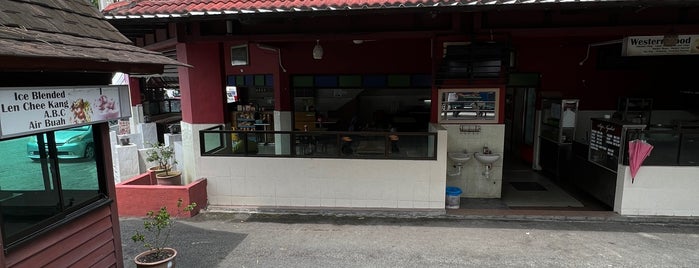Sri Inai Cafe, Bukit Inai is one of Makan @ Melaka/N9/Johor #4.