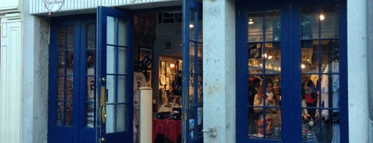 Yankees Clubhouse Shop is one of NYC Downtown.